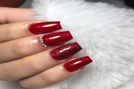 طرح ها و مدل های زیبا از طراحی و کاشت ناخن جدید 2019