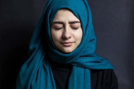 ۲۰ عکس جدید و با کیفیت غمگین گریه کردن دختر برای پروفایل