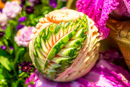 عکسها و مدلهای جدید تزیین هندوانه شب یلدا برای تازه عروس ها