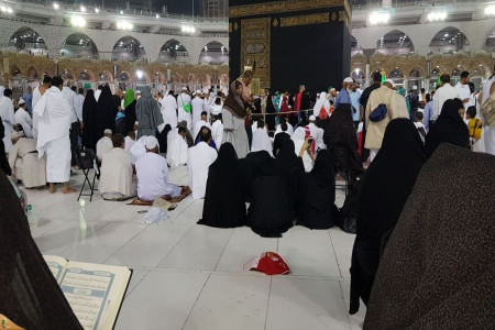 32 متن و دوبیتی تبریک ادبی برای بازگشت و خیر مقدم به حجاج