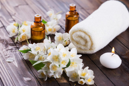 چقدر با روغن گل یاس آشنایی دارید ؟