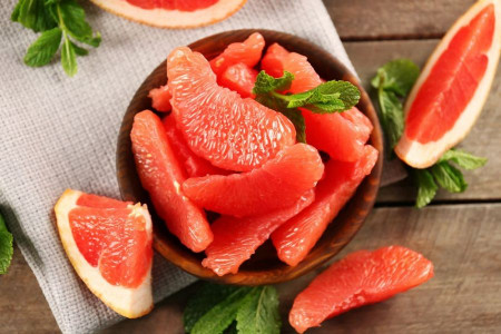 32 خاصیت اسرارآمیز گریپ فروت برای درمان بیماری های سخت