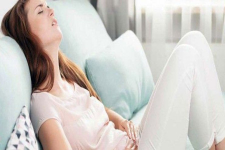 کم کردن حیرت انگیز درد قاعدگی با گیاهان دارویی