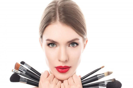 چگونه در فصل تابستان و هوای گرم آرایشی ثابت داشته باشیم ؟