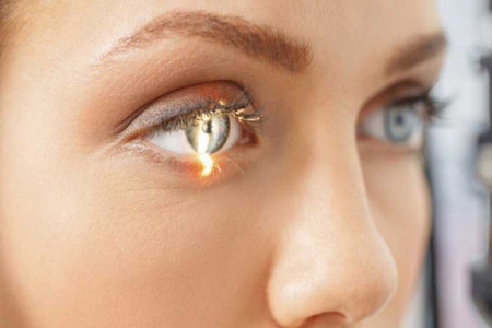 بیماری گلوکوم یا آب سیاه چه علل و علائمی دارد ؟