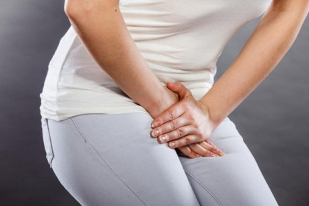 لیزر موهای زائد بیکینی چگونه انجام میشود و چه عوارضی دارد ؟