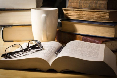 کتاب خواندن چه فوایدی دارد ؟