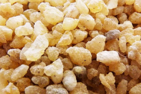 نحوه مصرف کندر در بارداری برای تاثیر بهتر روی جنین چگونه است ؟