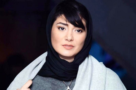 نظر جنجالی مینا وحید درباره دست دادن با نامحرم + فیلم