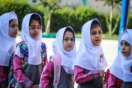 تفاوت چشمگیر زمان آموزش دوره ابتدایی در ایران و استاندارد یونسکو