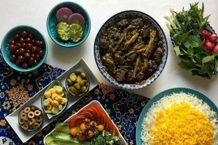طرز تهیه خورشت کنگر مرحله به مرحله
