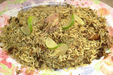 طرز تهیه سبزی پلو با تن ماهی