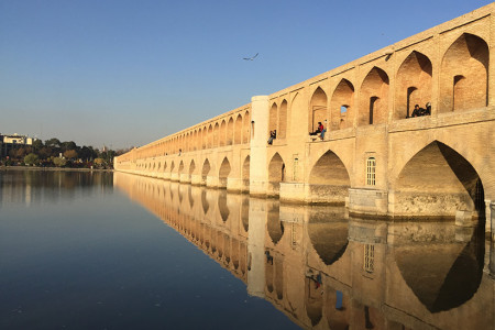 فعلا نزدیک زایندهرود نشوید