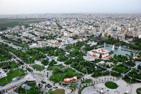 در تقسیمات کشوری شهر و شهرستان چه تفاوتی با هم دارند ؟