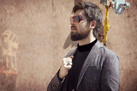 یبوگرافی و ماجرای دستگیری حامد زمانی در فرودگاه مهرآباد