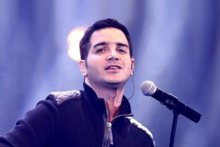 معرفی کامل محسن یگانه خواننده پاپ