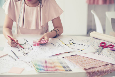 چطور برای انتخاب رنگ لباس تصمیم بگیریم ؟