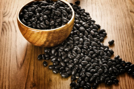 عوارض و مضرات لوبیا سیاه