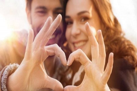 15 ویژگی شگفت انگیز زوج های خوشبخت