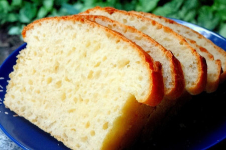 آشنایی با کالری، ارزش غذایی و خواص نان تست + طرز تهیه نان تست