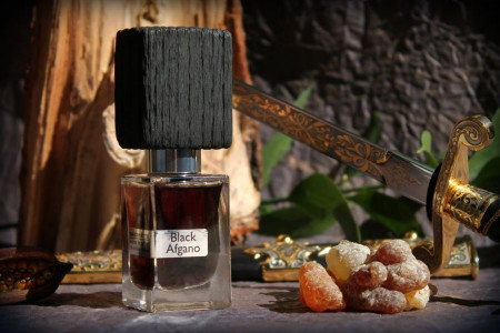 تفاوتهای عطر بلک افغان اصل و نمونه تقلبی آن