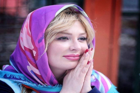 نیوشا ضیغمی در ری بون