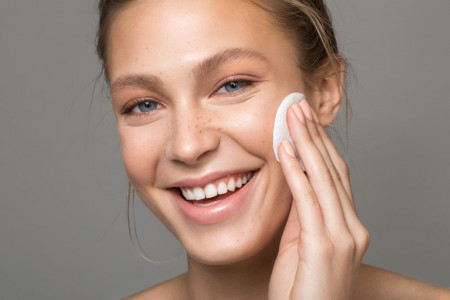 چگونه میتوان رنگ رژ لب را با رنگ پوست ست کرد؟