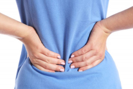 علل و علائم اسپاسم و گرفتگی عضلات کمر + درمان های سریع