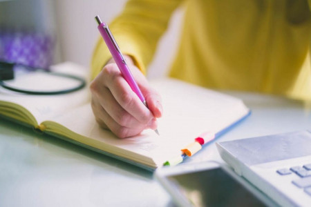 چگونه می توانیم کتاب بنویسیم؟