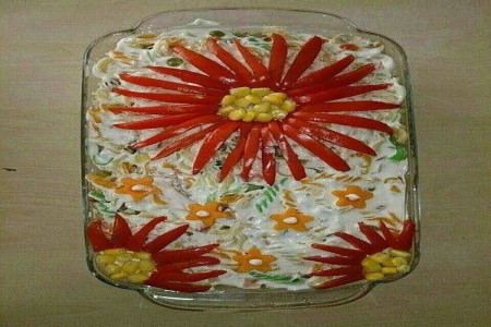 تزیین سالاد الویه مجلسی با طعم و مزه خوب خانگی + عکس