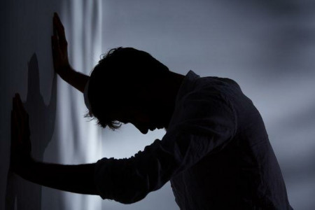 آیا مرد/زن میتواند به دلیل افسردگی همسرش از او طلاق بگیرد ؟