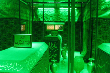 مزار امام حسن عسکری کجاست و چرا 2 بار تخریب شد ؟