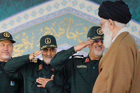 آخرین خواسته حاج قاسم از رهبر انقلاب در وصیت نامه اش چه بود؟