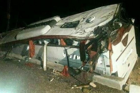واژگونی مرگبار اتوبوس در جاده نیشابور مشهد