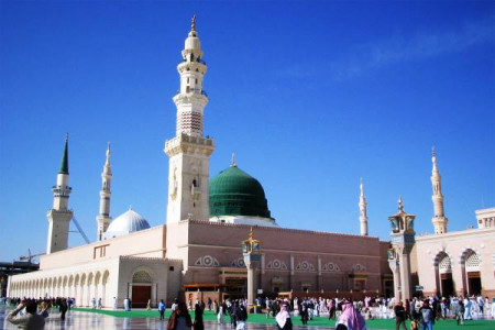 اولین عکس منتشر شده از داخل ضریح پیامبر اسلام (ص)