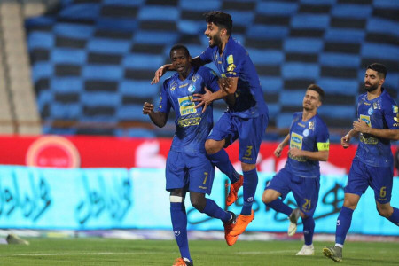 دستمرد 11 میلیاردی دیابانه برای بازی در استقلال !
