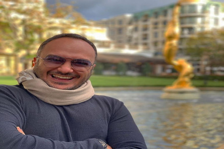فیلم نوازندگی زیبای احسان کرمی در ساحل شمال