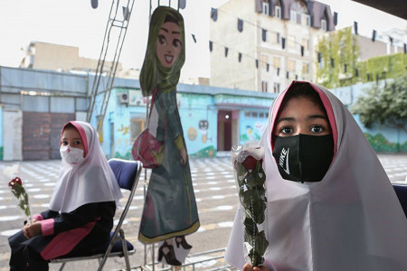 کرونا در مدرسه شاهد تهران
