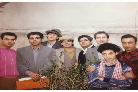 عکس زیرخاکی از مهران مدیری و رفقای قدیمی