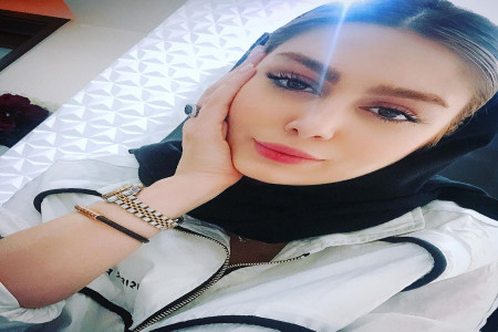 سحر قریشی بدون حجاب در حال سوشی خوردن !