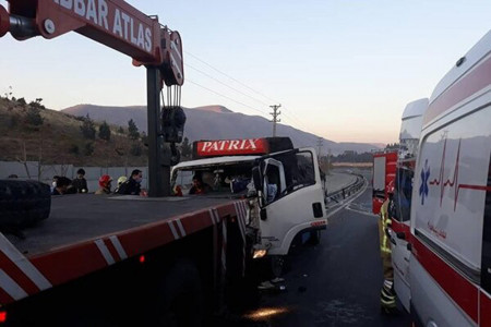 علت حادثه واژگونی اتوبوس کرج قزوین