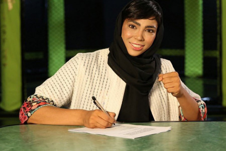 سهیلا منصوریان با استایل جدید و جنجالی در کیش