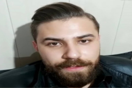 پایین کشیدن شلوار بچه کار