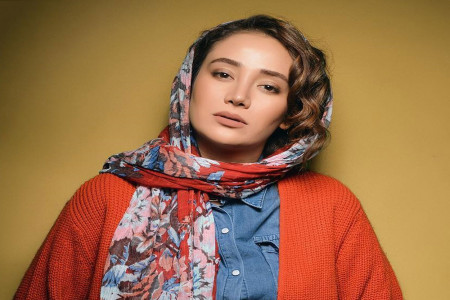 چکمه های عجیب بهاره افشاری جنجالی شد