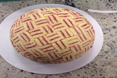 شارلوت سلطنتی (دسری شیک و خوشمزه)