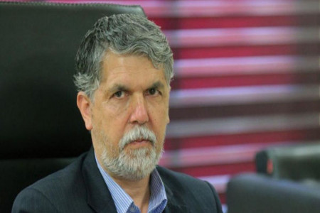 واکنش وزیر ارشاد به نامه هنرمندان ایران به هنرمندان جهان