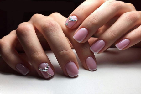 مدل های کاشت و طراحی ناخن کوتاه دخترانه و فانتزی