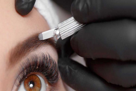 میکروبلیدینگ ابرو چیست و چگونه انجام می شود ؟