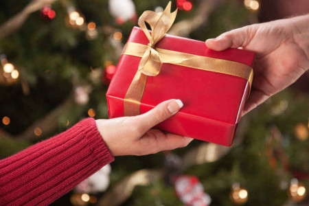 برای چه کسی چه عیدی بخریم ؟