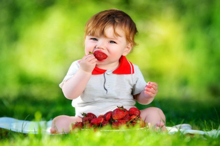 5 خاصیت حیرت انگیز توت فرنگی برای کودکان